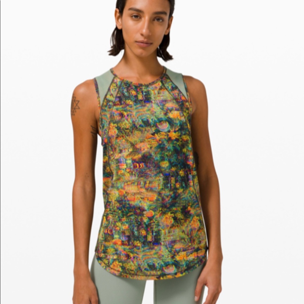 Lululemon Sculpt Tank Seawheeze 2020 GLTS Glitch Tapestry Starlight Multi